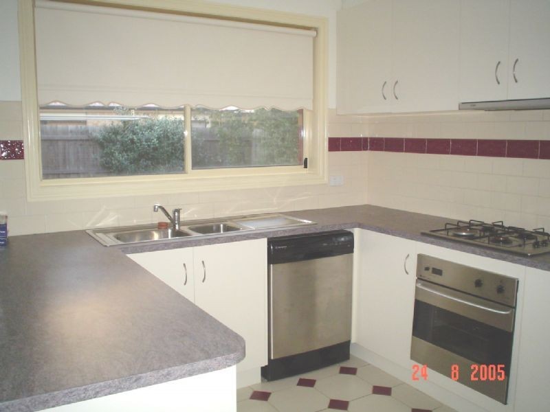 28 Allenby Road, Hillside VIC 3037