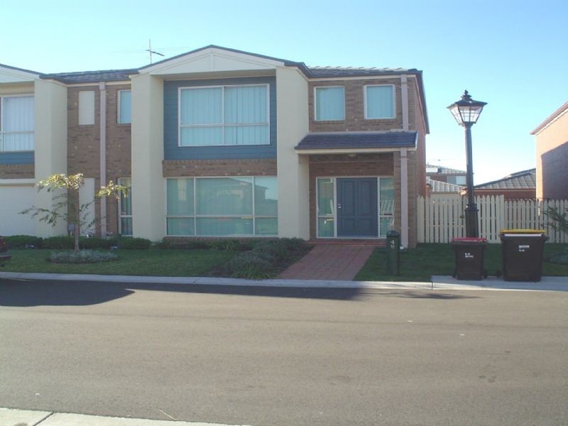 49 Amberlea Circuit, Taylors Hill VIC 3037