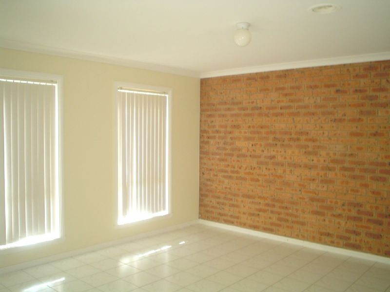 28 Vanessa Way, Delahey VIC 3037