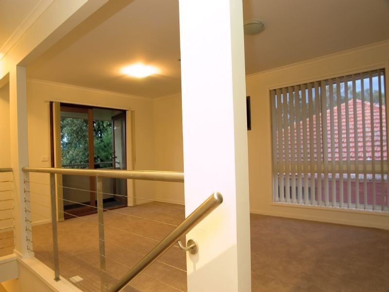 9 Solomon Drive, Keilor VIC 3036