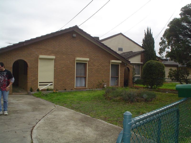 9 Bletchley Place, Kealba VIC 3021