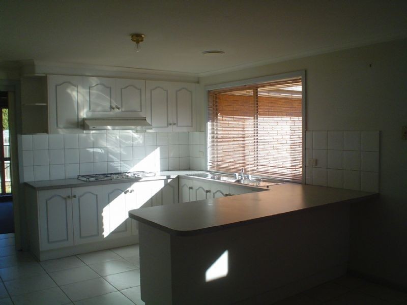 17 Malster Court, Keilor Downs VIC 3038