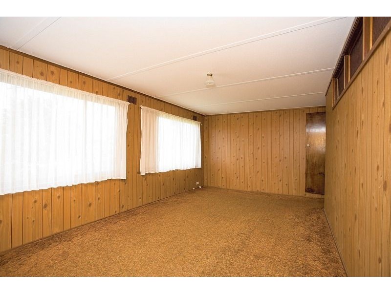 54 Dumfries Street, Deer Park VIC 3023