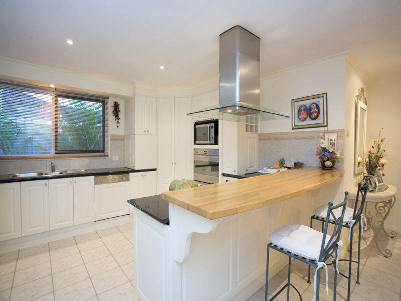 3 Maringa Close, Keilor Downs VIC 3038