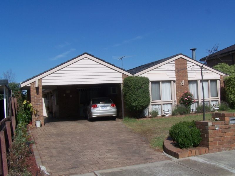 6 Wexford Crt, Keilor Downs VIC 3038