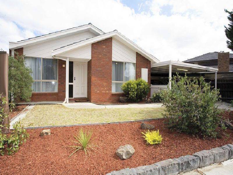 15 Boston Crescent, Keilor Downs VIC 3038