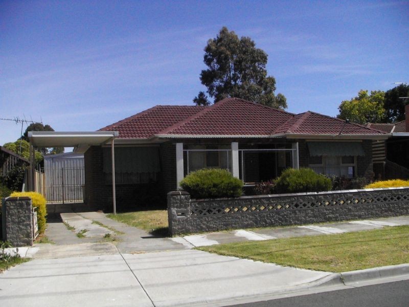 5 Mawson Avenue, Deer Park VIC 3023