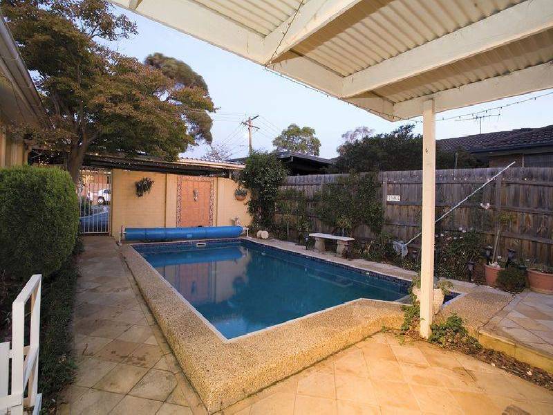 30 Patterson Avenue, Keilor VIC 3036