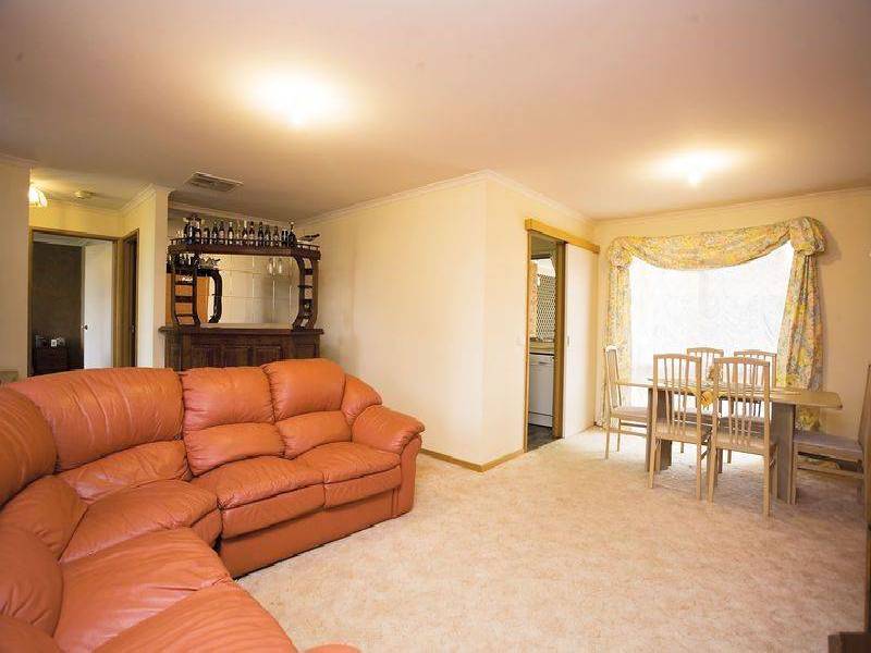 29 Proctor Crescent, Keilor Downs VIC 3038