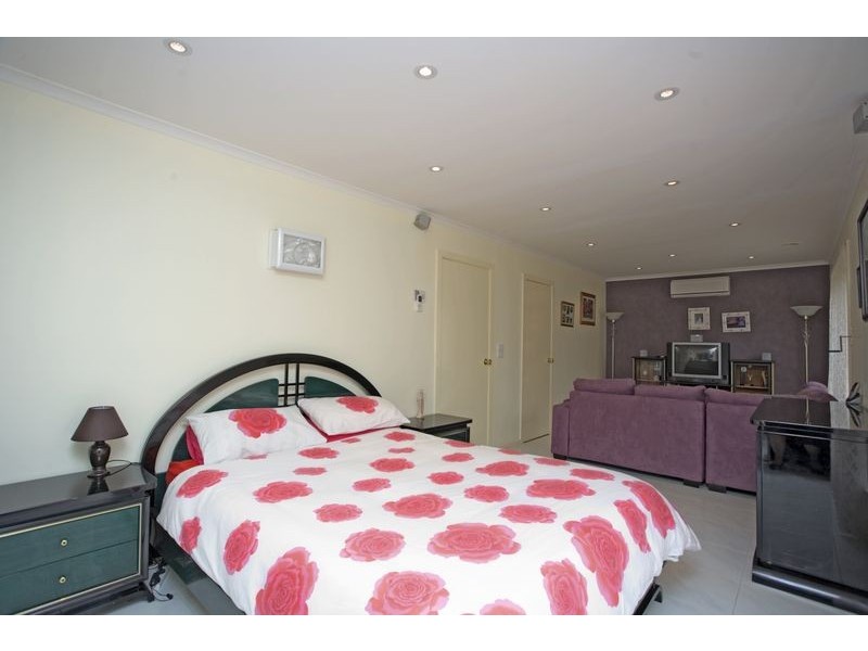 7 Ahmet Place, Hillside VIC 3037