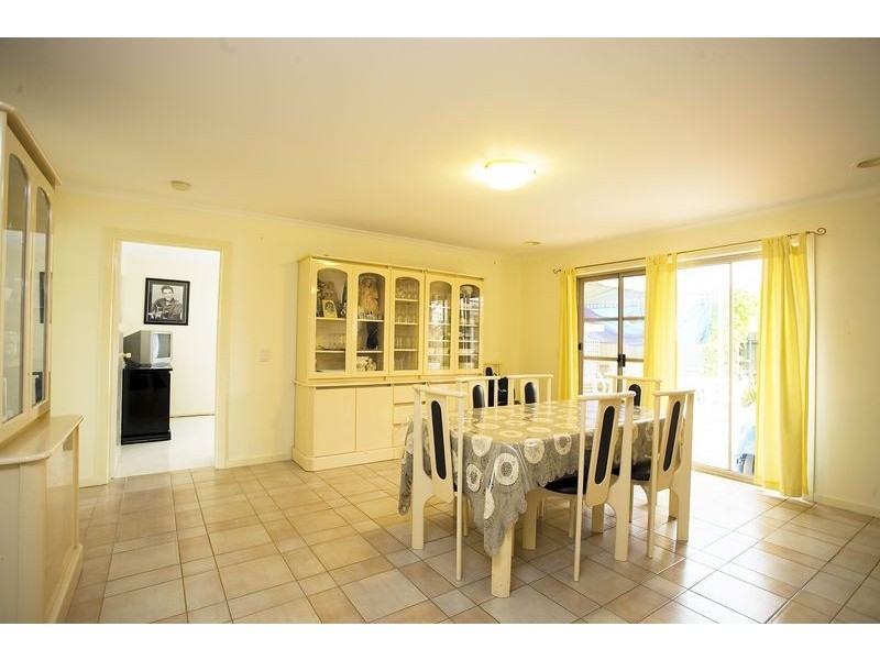 7 Ahmet Place, Hillside VIC 3037