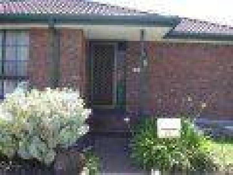 11 Wanaka Drive, Taylors Lakes VIC 3038