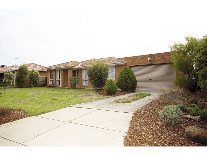 29 Proctor Crescent, Keilor Downs VIC 3038