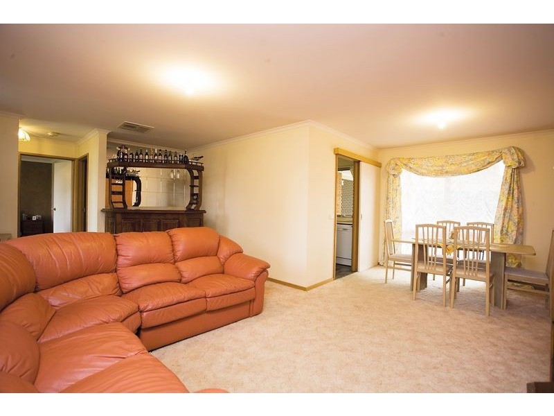 29 Proctor Crescent, Keilor Downs VIC 3038