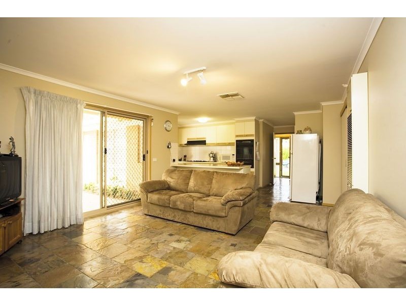 29 Proctor Crescent, Keilor Downs VIC 3038
