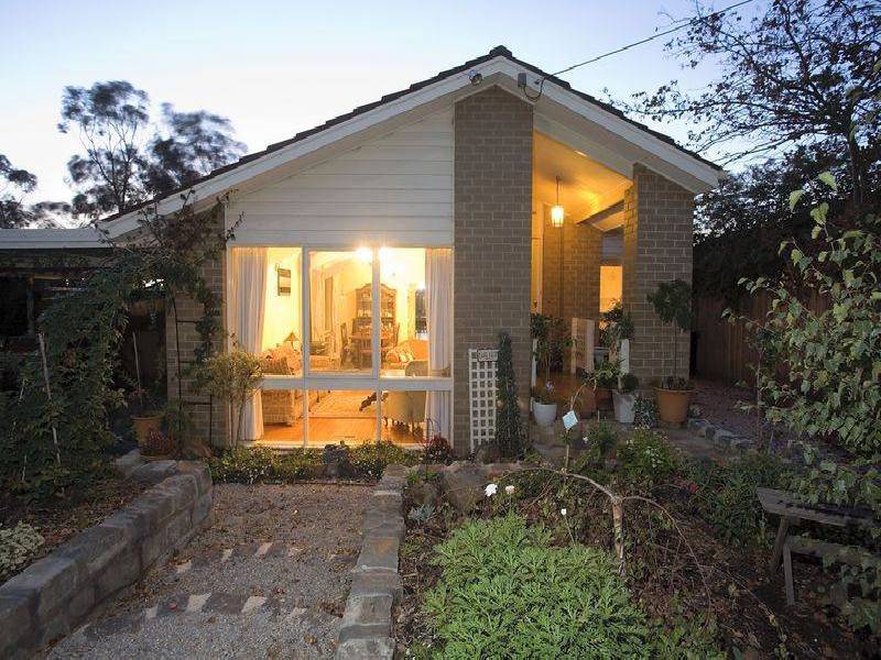 30 Patterson Avenue, Keilor VIC 3036