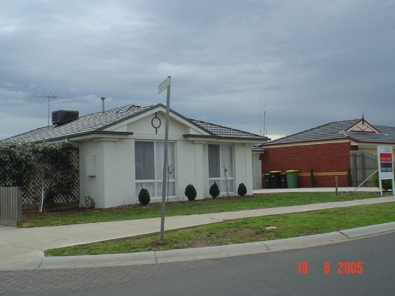 58 Allenby Road, Hillside VIC 3037