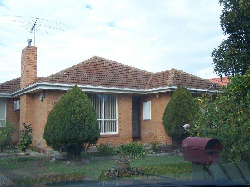 30 Butler Street, St Albans VIC 3021