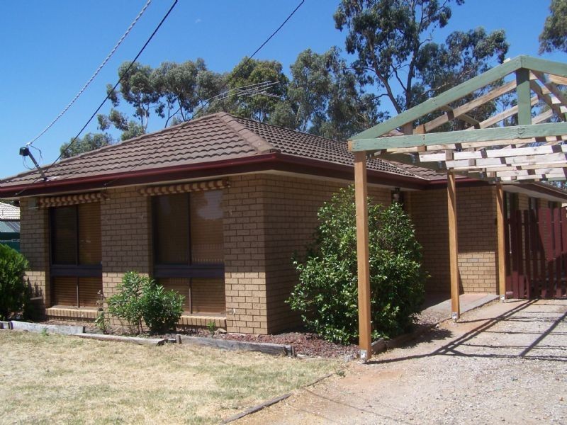 26 Coburns Road, Melton VIC 3337
