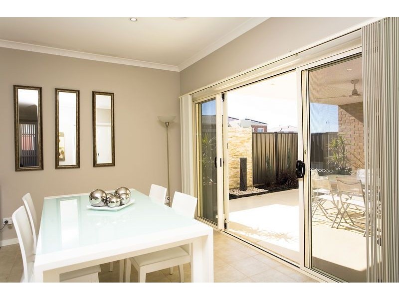 5 Penrose Mews, Hillside VIC 3037
