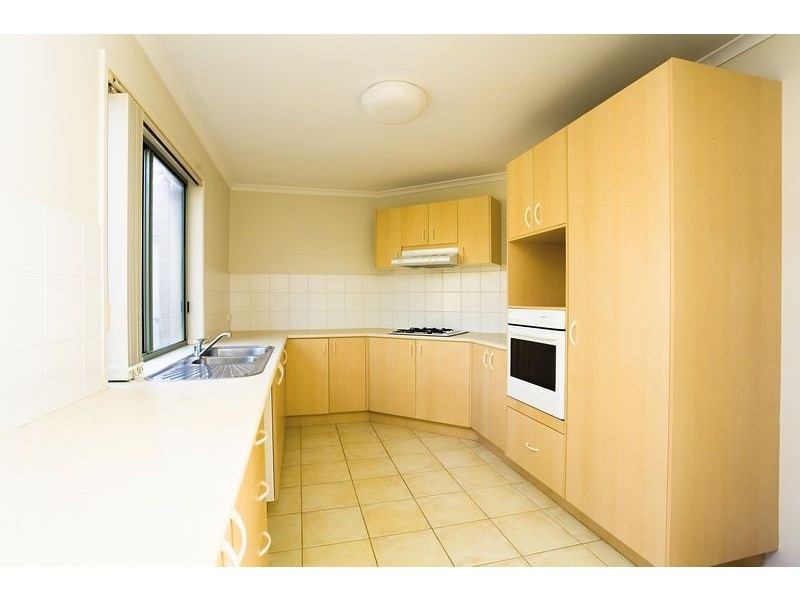 4 Twyford Close, Hillside VIC 3037