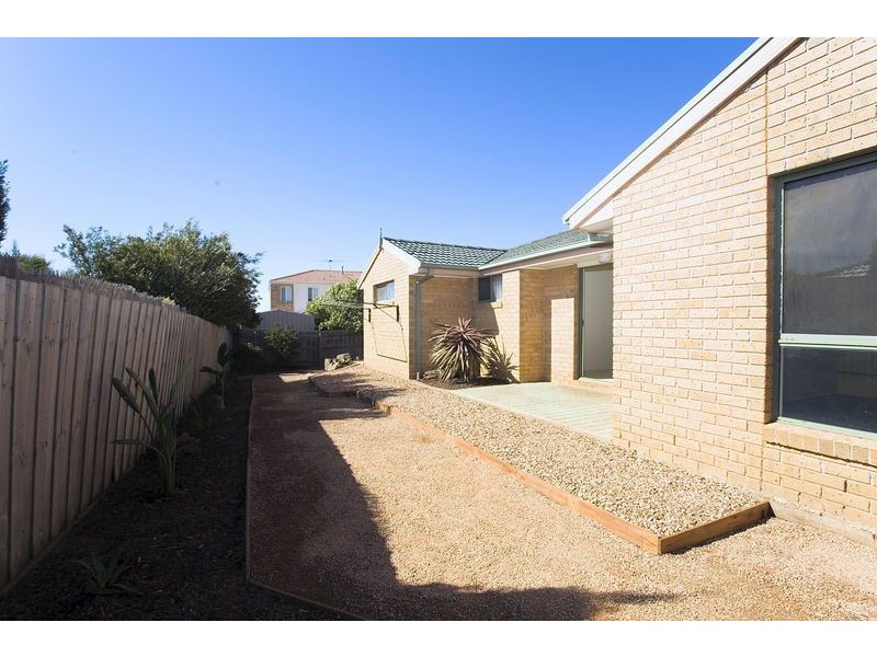 4 Twyford Close, Hillside VIC 3037