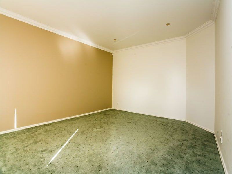 10 Solomon Drive, Cairnlea VIC 3023