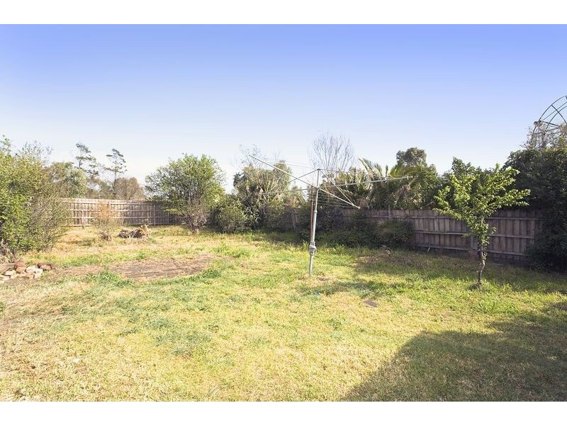 99 Station Road, Deer Park VIC 3023