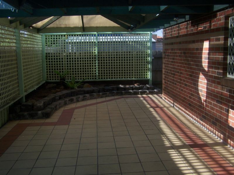 3/99 Pecks Road, Sydenham VIC 3037