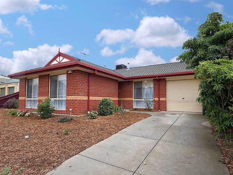 19 Silvana Way, Hillside VIC 3037