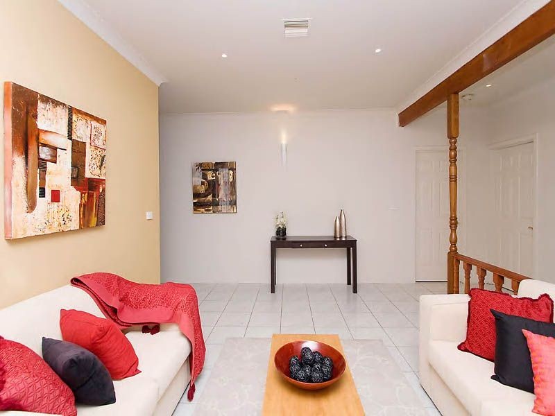 65 John Paul Drive, Hillside VIC 3037