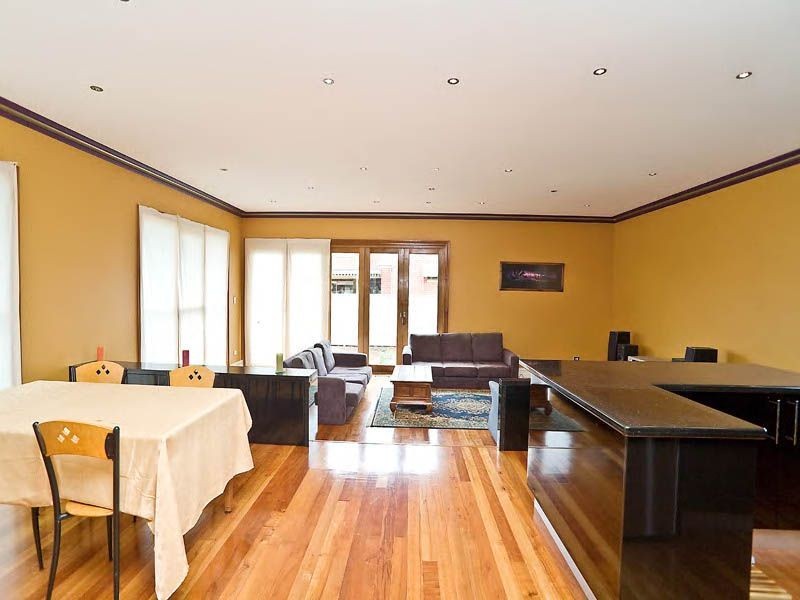 6 Lake Eyre Place, Caroline Springs VIC 3023