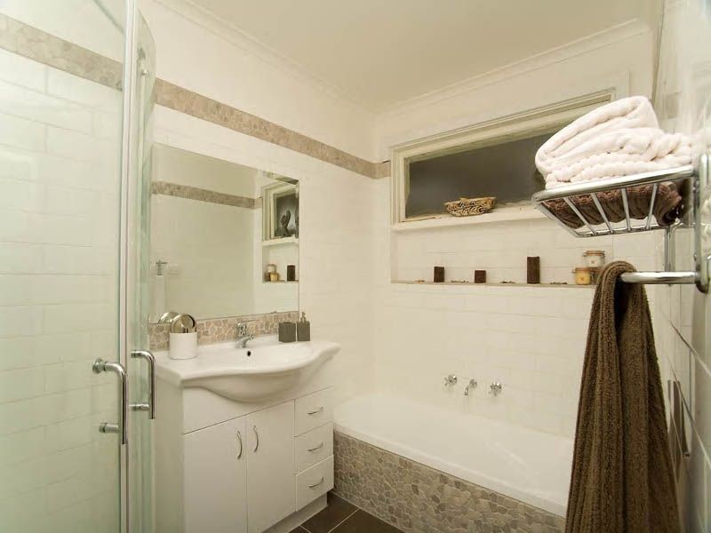 4 Aycliff Drive, Deer Park VIC 3023