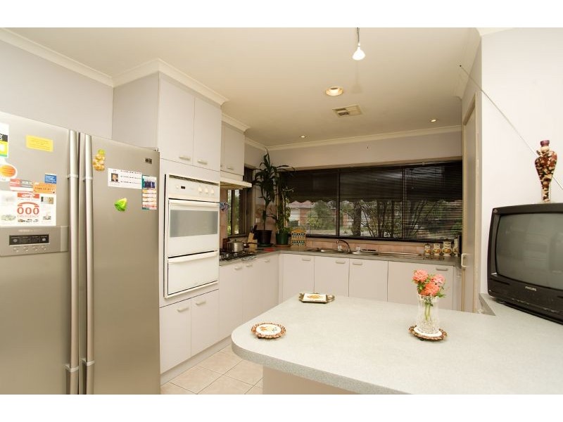 1 Dulcify Court, Keilor Downs VIC 3038