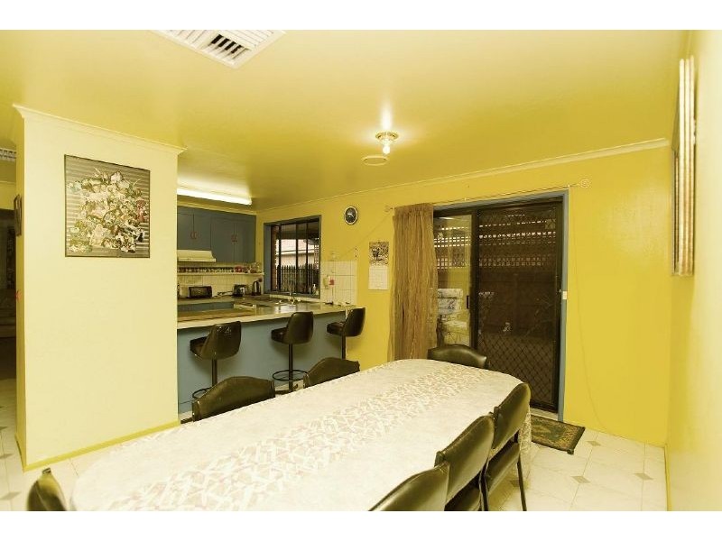 76 Dundee Way, Sydenham VIC 3037