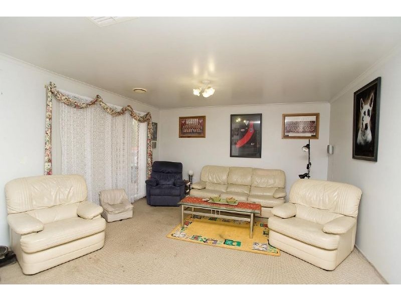 76 Dundee Way, Sydenham VIC 3037