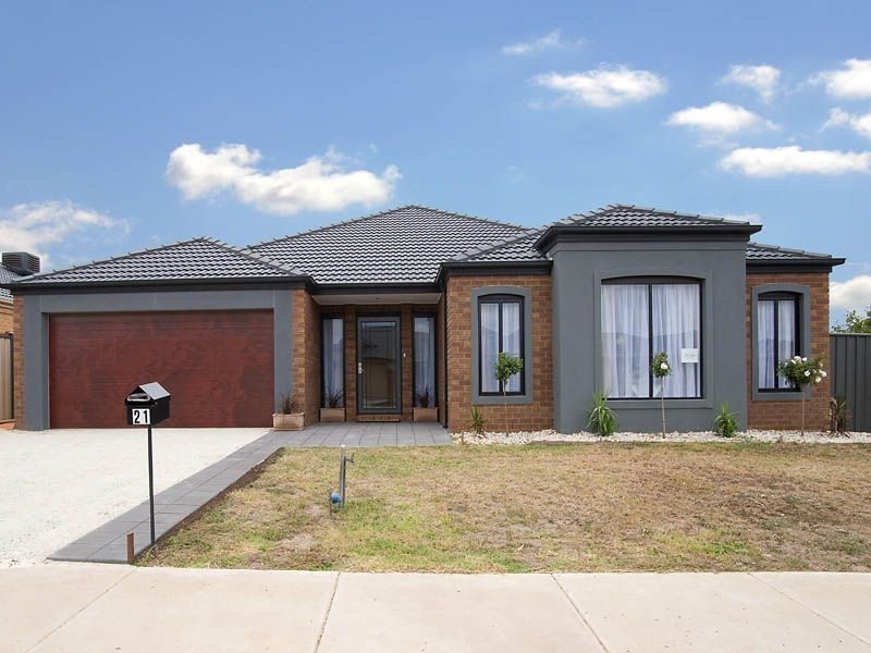 21 Montpellier Drive, Hillside VIC 3037