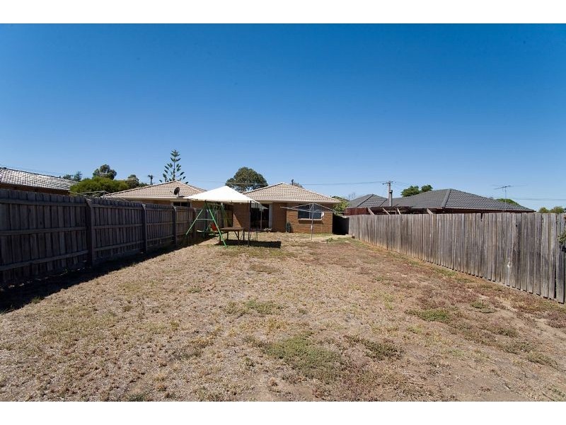 1+2/9 Gloucester Court, Sydenham VIC 3037