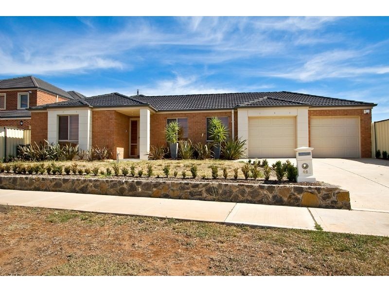 46 Tenterfield Drive, Burnside VIC 3023