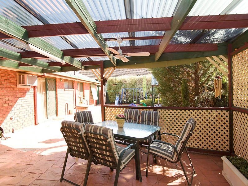 2 Rason Court, Keilor Downs VIC 3038