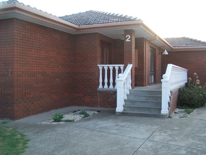 2 Wray Cove, Sunshine West VIC 3020