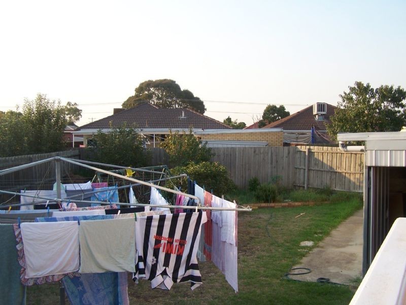2 Wray Cove, Sunshine West VIC 3020