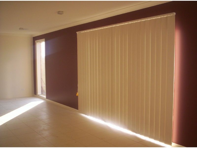 22 Sutton Grove, Melton West VIC 3337