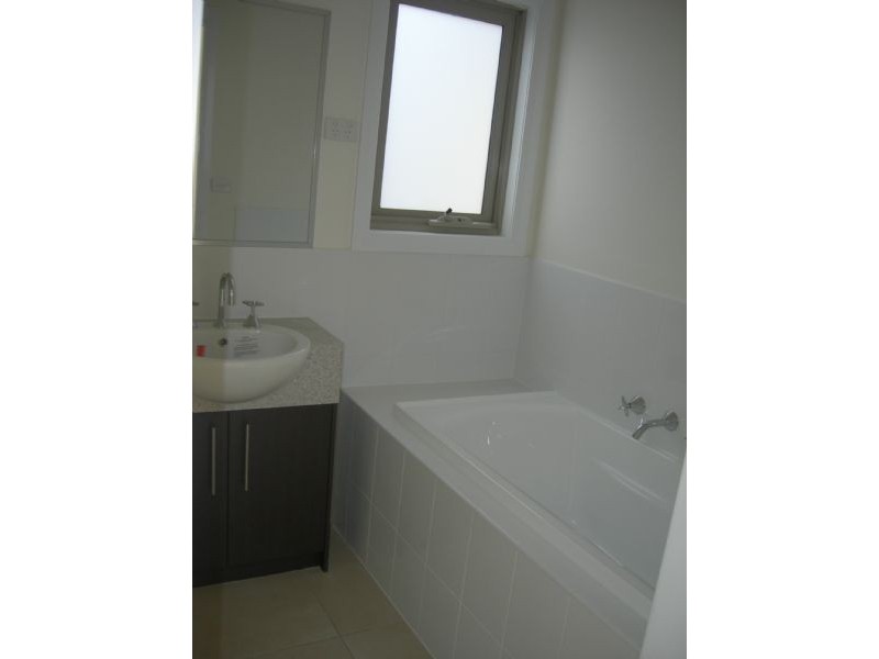 42a Dumfries Street, Deer Park VIC 3023