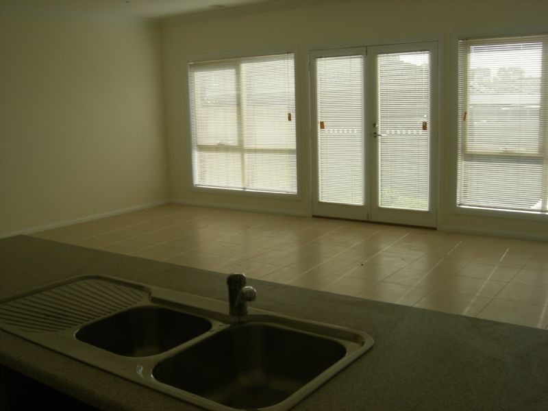 41a Dumfries Street, Deer Park VIC 3023