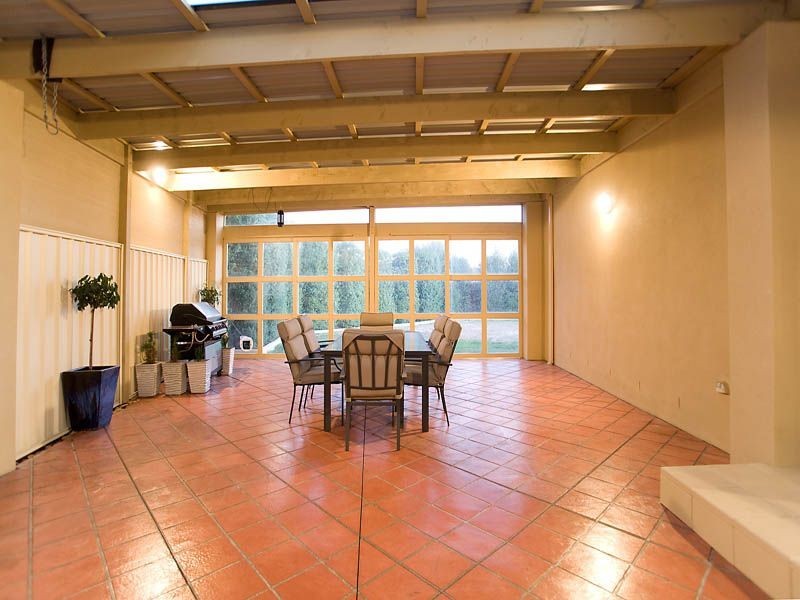 11 Abelia Court, Hillside VIC 3037