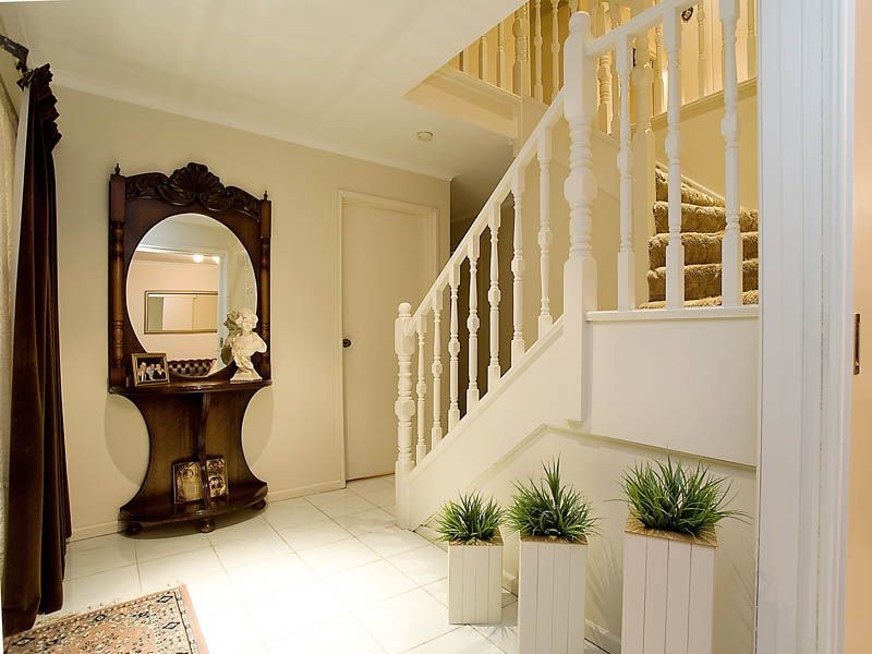 8 Lotis Court, Keilor Downs VIC 3038