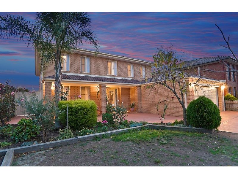 35  Tussock Crescent, Sydenham VIC 3037