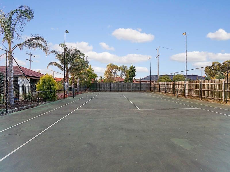 10 Albert Road, Sydenham VIC 3037