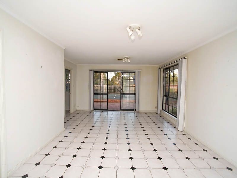 10 Albert Road, Sydenham VIC 3037
